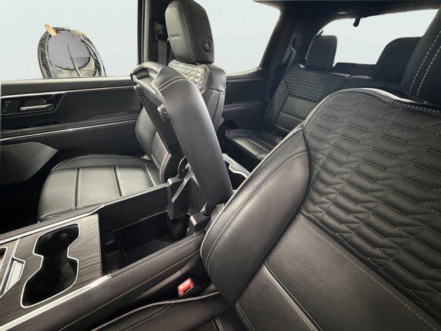 2024 GMC Sierra Denali Edition 1