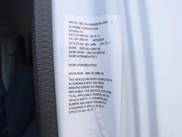 2013 Mitsubishi Fuso 2 Owner 34k miles Box Truck