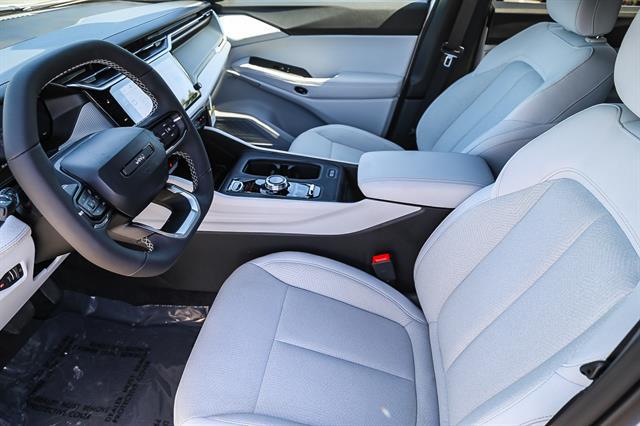 2026 Jeep Cherokee Laredo 4x4