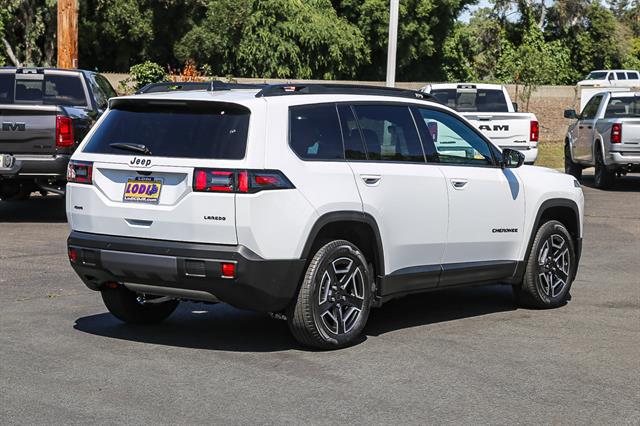 2026 Jeep Cherokee Laredo 4x4