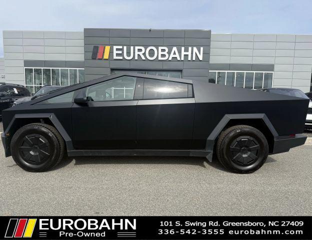 2024 Tesla Cybertruck Cyberbeast