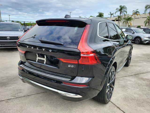 2023 Volvo XC60 B5 Ultimate Bright Theme