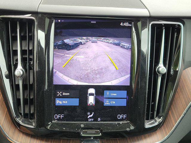 2021 Volvo XC60 T5 Momentum