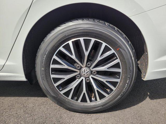 2021 Volkswagen Jetta 1.4T R-Line