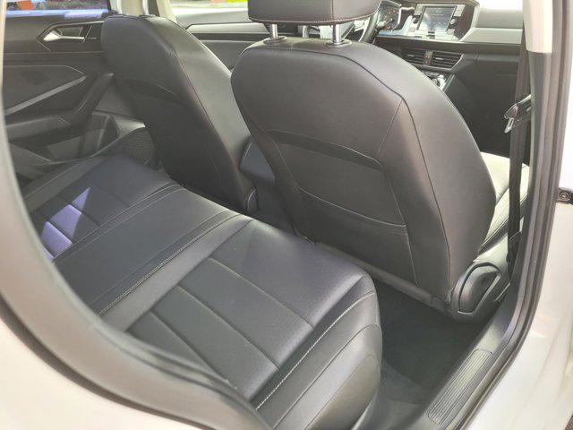 2021 Volkswagen Jetta 1.4T R-Line