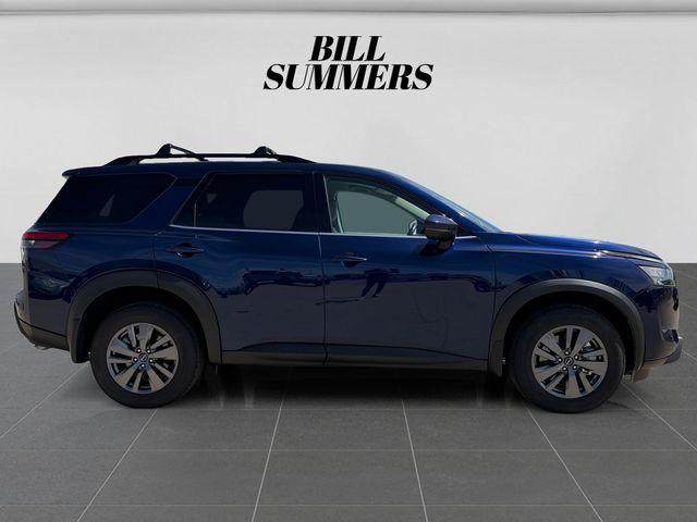 2025 Nissan Pathfinder SV 4WD