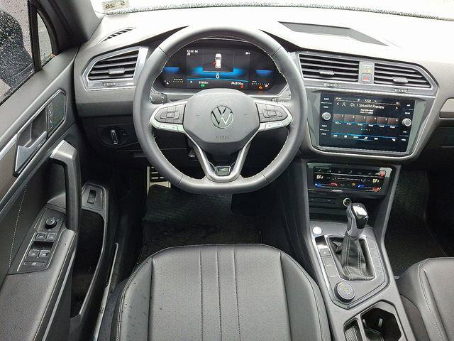 2023 Volkswagen Tiguan 2.0T SE R-Line Black