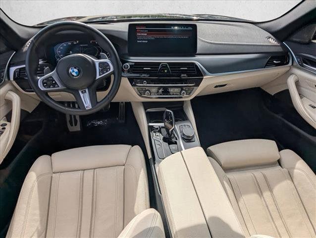 2023 BMW M5 i xDrive