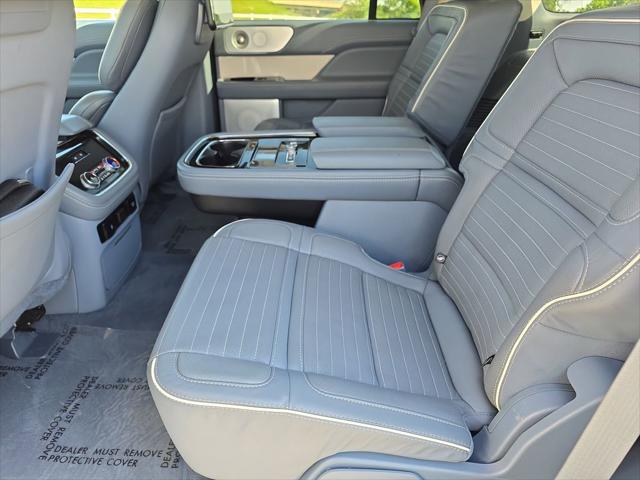 2021 Lincoln Navigator Black Label