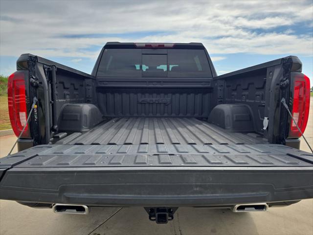 2024 GMC Sierra 1500 4WD Crew Cab Short Box AT4