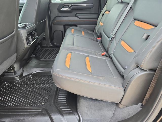 2024 GMC Sierra 1500 4WD Crew Cab Short Box AT4