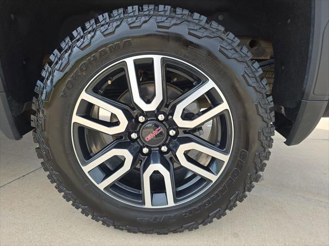 2024 GMC Sierra 1500 4WD Crew Cab Short Box AT4