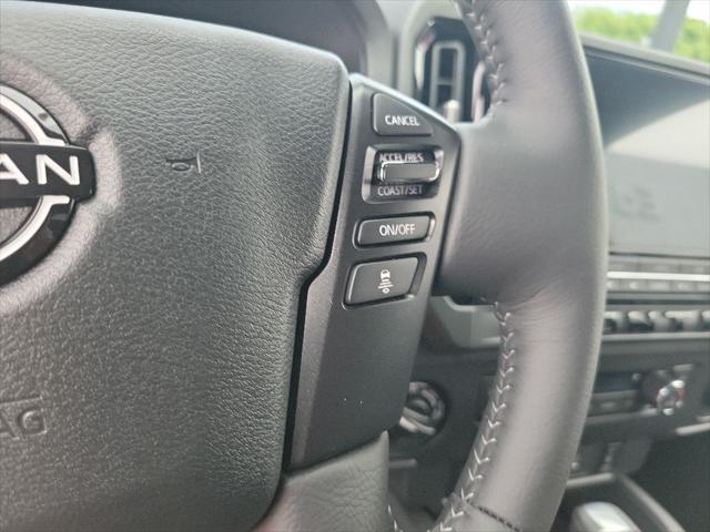 2026 Nissan Frontier Crew Cab Long Bed SV 4x4