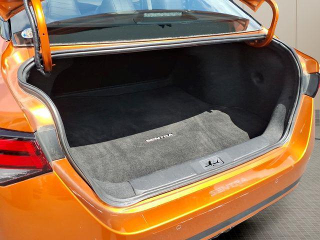 2024 Nissan Sentra SR Xtronic CVT