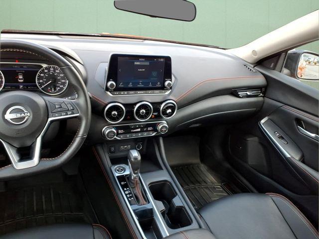 2024 Nissan Sentra SR Xtronic CVT