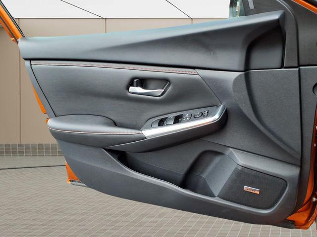 2024 Nissan Sentra SR Xtronic CVT