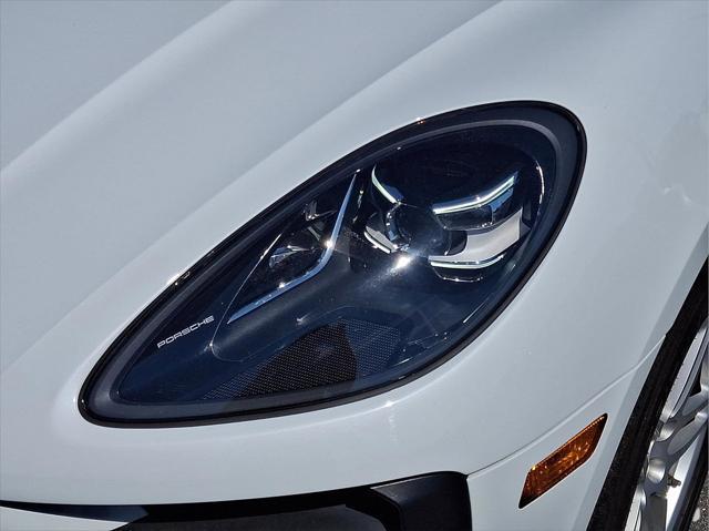 2019 Porsche Macan Unknown