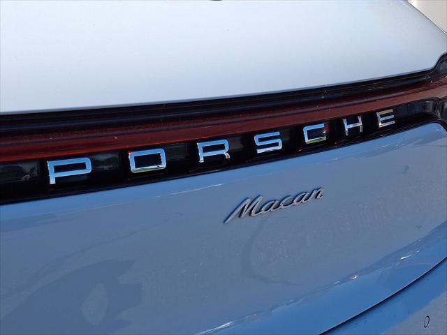 2019 Porsche Macan Unknown