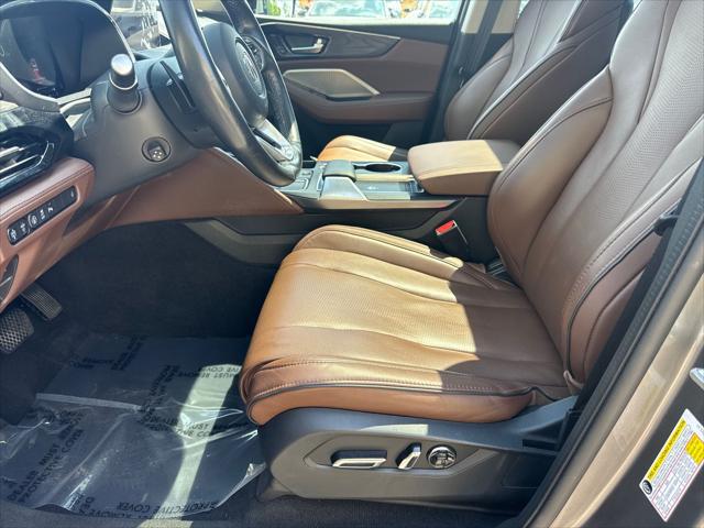 2023 Acura MDX Advance Package