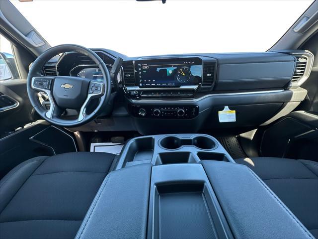 2023 Chevrolet Silverado 1500 4WD Crew Cab Short Bed LT with 2FL