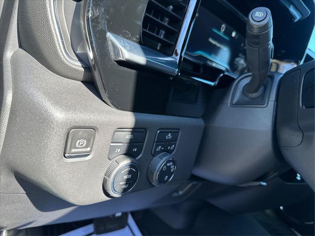 2023 Chevrolet Silverado 1500 4WD Crew Cab Short Bed LT with 2FL