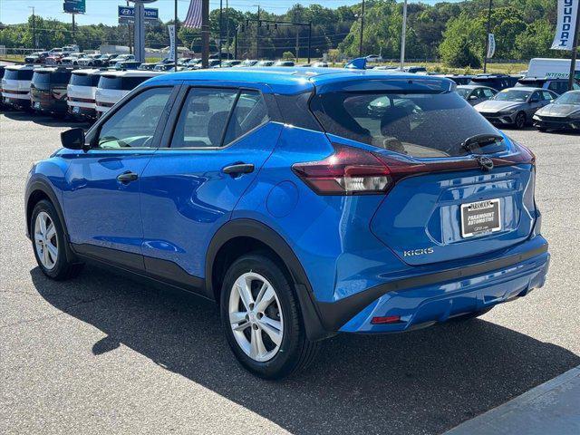 2024 Nissan Kicks S Xtronic CVT