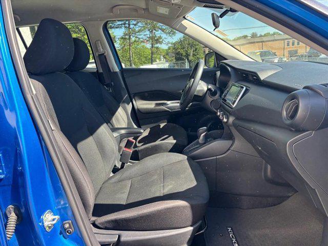 2024 Nissan Kicks S Xtronic CVT
