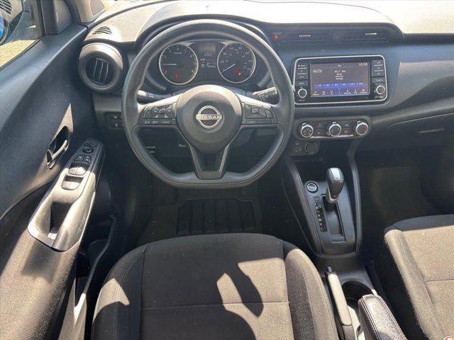 2024 Nissan Kicks S Xtronic CVT