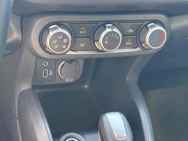 2024 Nissan Kicks S Xtronic CVT
