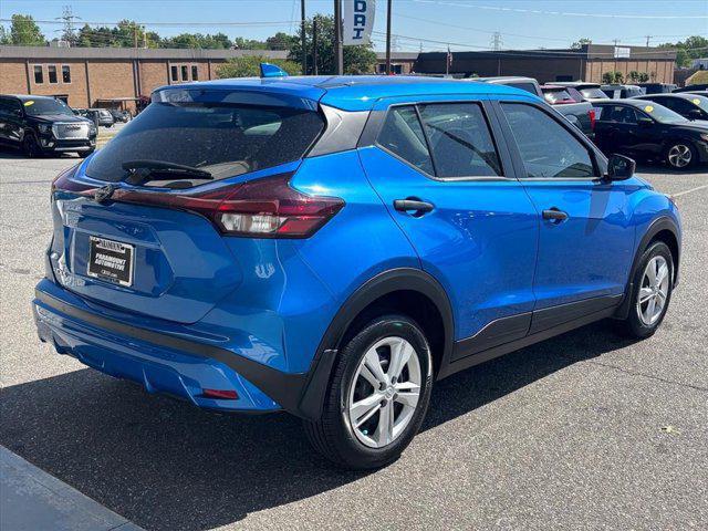 2024 Nissan Kicks S Xtronic CVT
