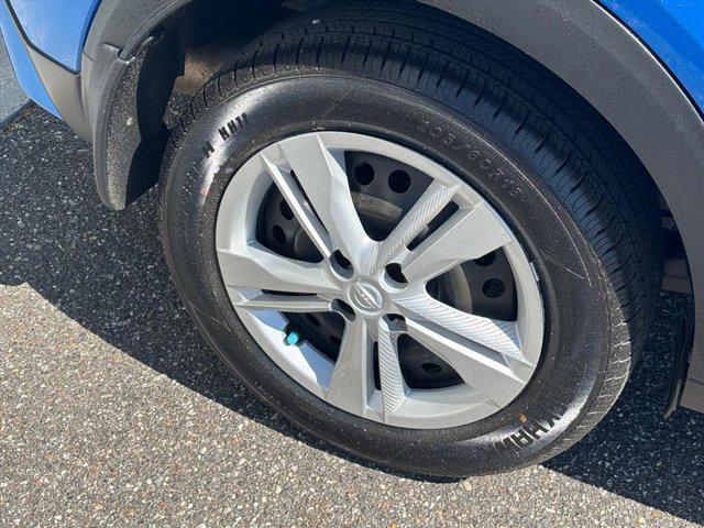 2024 Nissan Kicks S Xtronic CVT