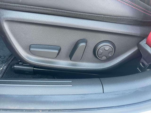 2023 Genesis G70 2.0T AWD