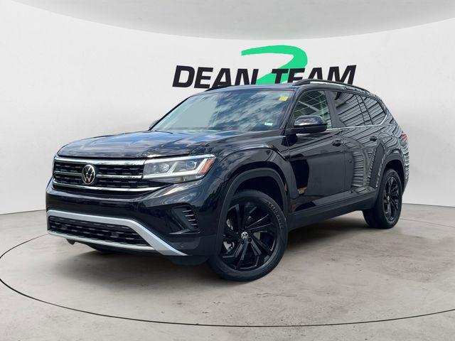 2022 Volkswagen Atlas 2.0T SE w/Technology