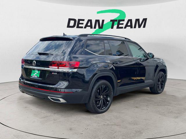 2022 Volkswagen Atlas 2.0T SE w/Technology