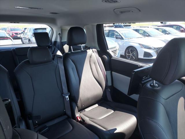 2024 Kia Carnival MPV SX