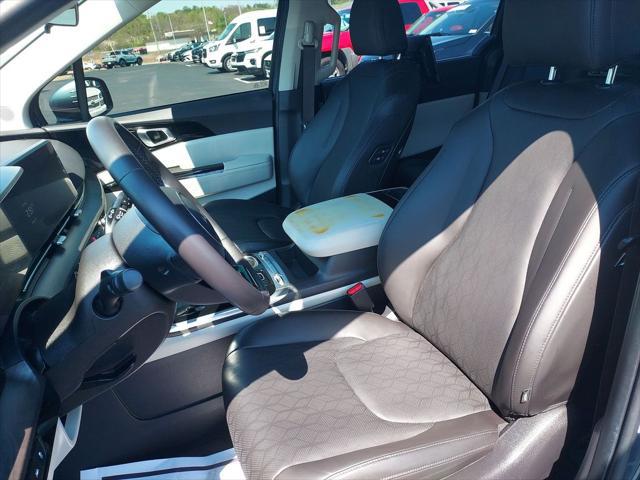2024 Kia Carnival MPV SX