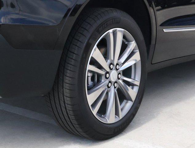 2025 Cadillac XT5 FWD Premium Luxury