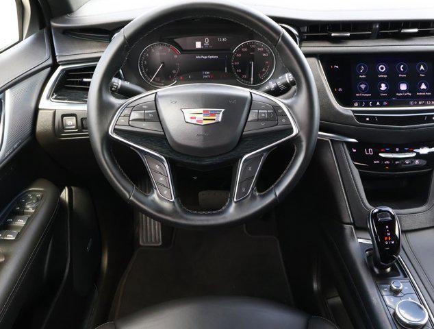 2025 Cadillac XT5 FWD Premium Luxury
