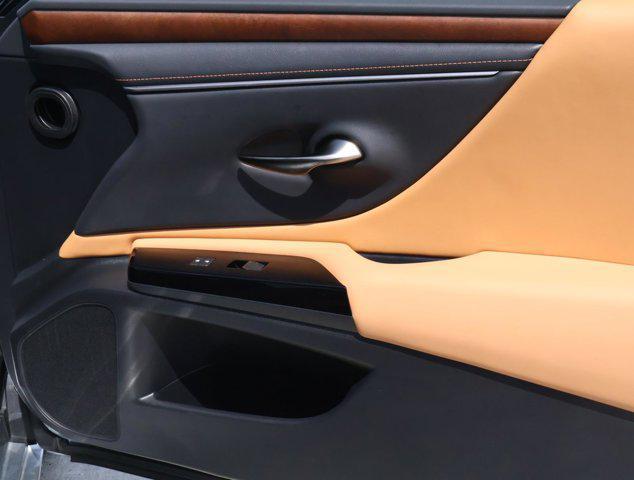 2025 Lexus ES 350 ES 350
