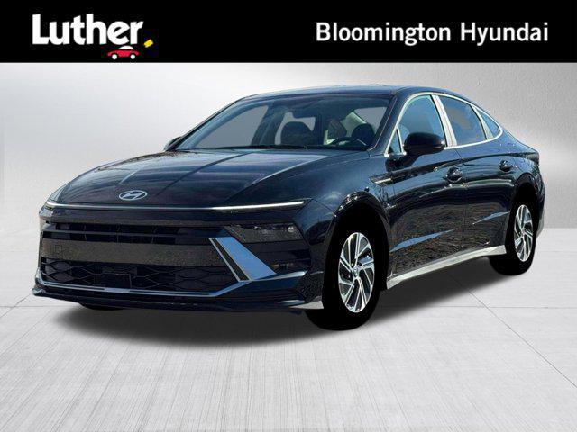 2026 Hyundai Sonata Hybrid Blue for sale in BLOOMINGTON, MN