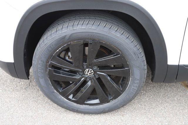 2023 Volkswagen Atlas Cross Sport 3.6L V6 SE w/Technology