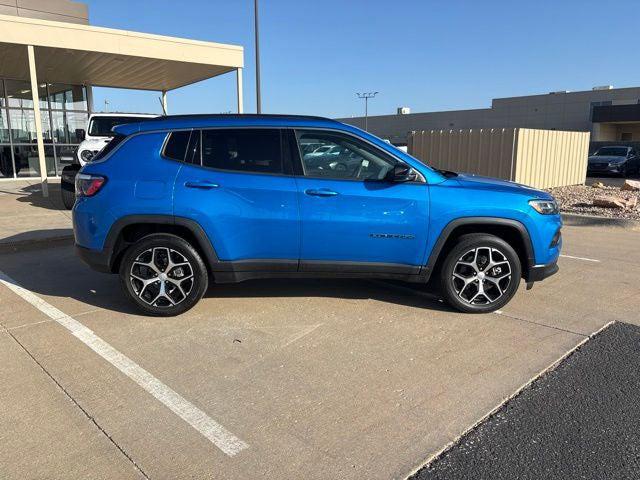 2024 Jeep Compass Latitude 4x4