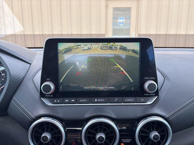 2024 Nissan Sentra SV Xtronic CVT