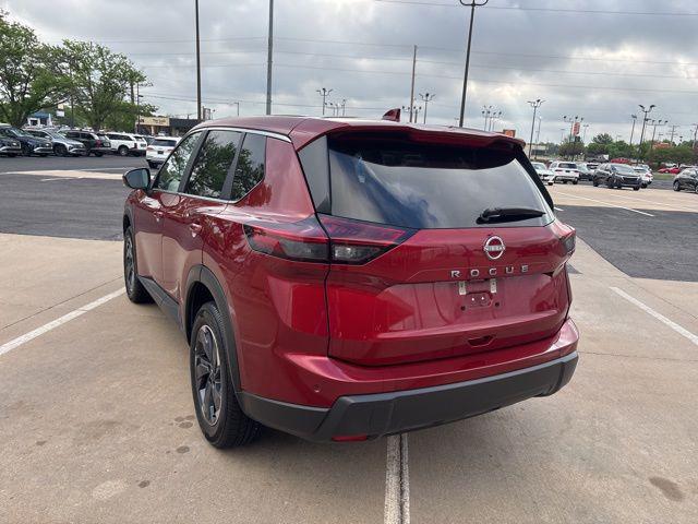 2025 Nissan Rogue SV FWD