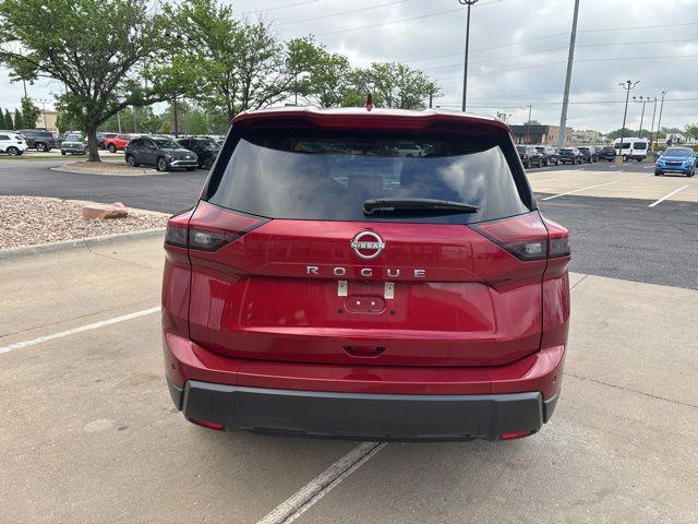 2025 Nissan Rogue SV FWD