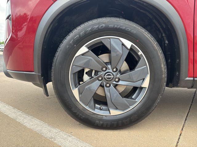 2025 Nissan Rogue SV FWD