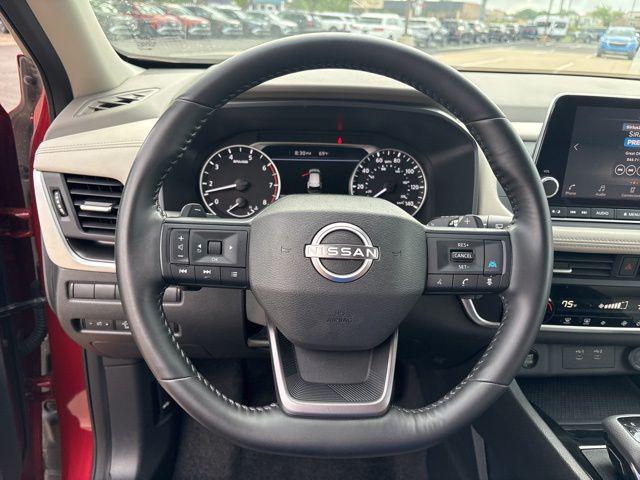 2025 Nissan Rogue SV FWD