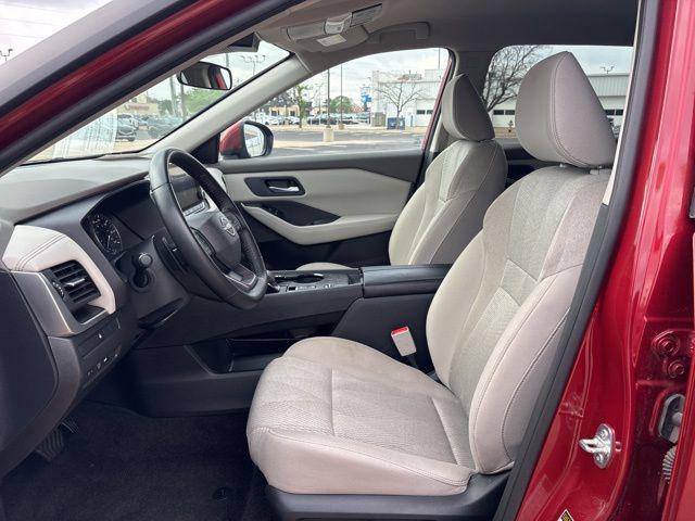 2025 Nissan Rogue SV FWD