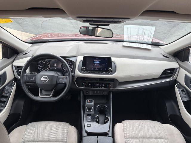 2025 Nissan Rogue SV FWD