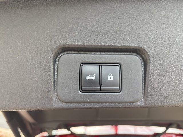 2025 Nissan Rogue SV FWD